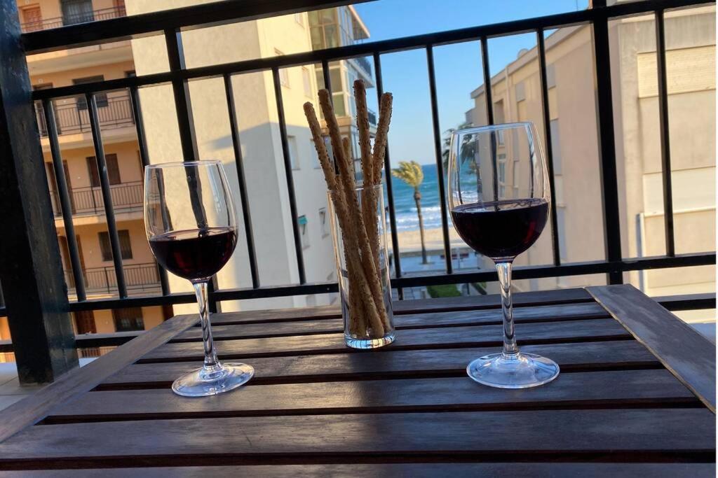 Amplio Apartamento Seaview Διαμέρισμα Σαλού Εξωτερικό φωτογραφία